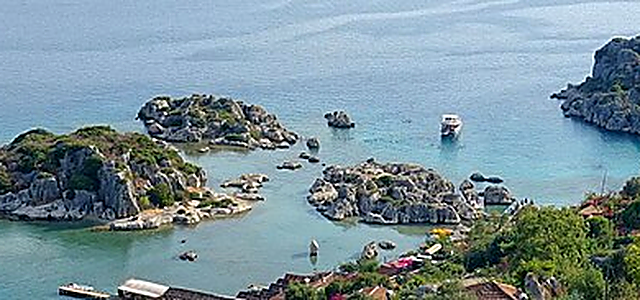 Merofly Turkey destination image showing a coastal bay